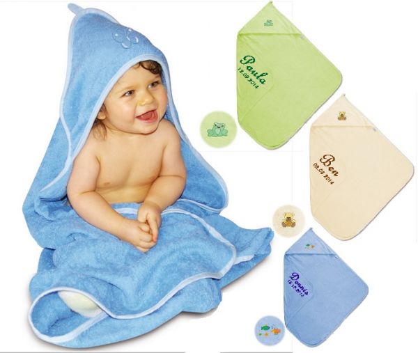Kapuzenhandtuch bestickt mit Namen Geschenk Baby Taufe Gebur Set aus Babydecke 